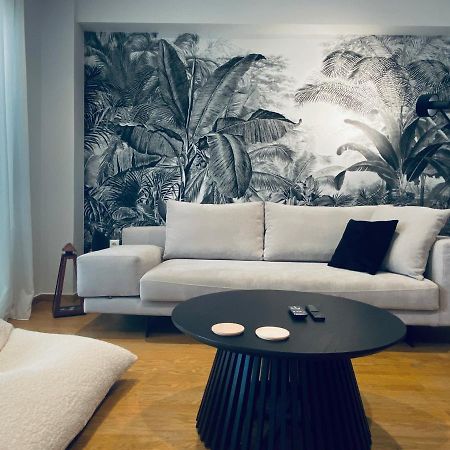 Athens Riviera 2-Bed Apt & Pool Access #Unoblu 外观 照片