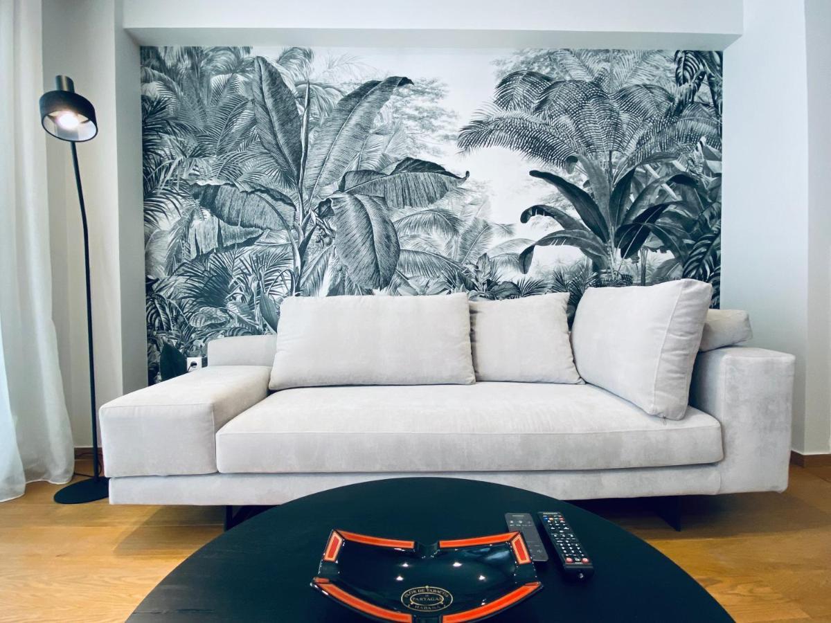 Athens Riviera 2-Bed Apt & Pool Access #Unoblu 外观 照片