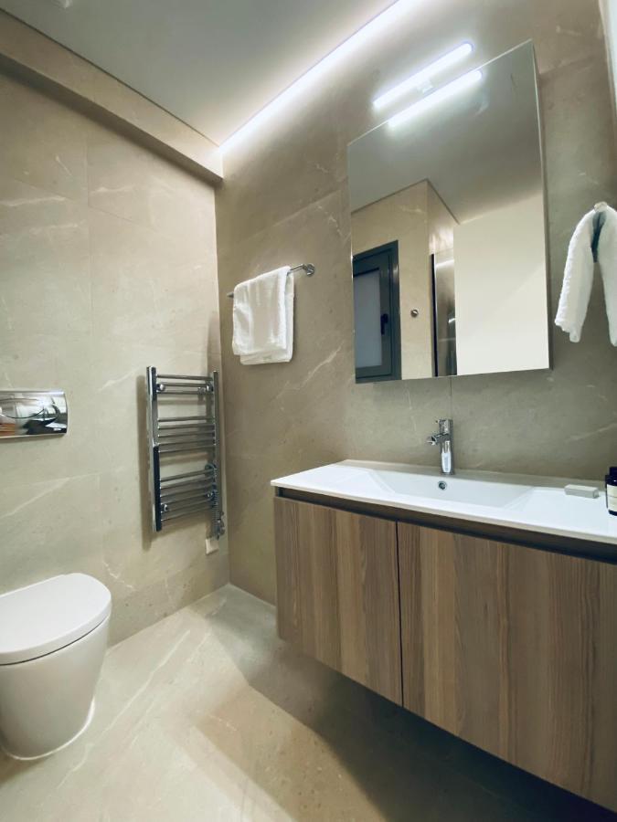 Athens Riviera 2-Bed Apt & Pool Access #Unoblu 外观 照片